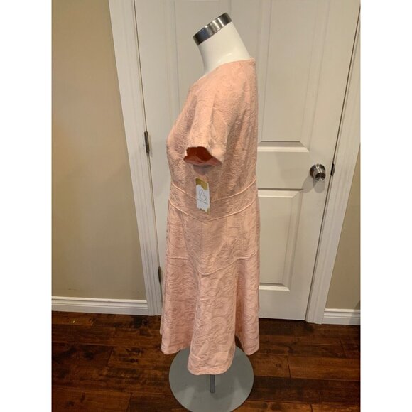 Nanette Lepore Light Peach Pink Paisley Textured Pattern Dress, Size 8 - Picture 4 of 6